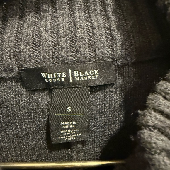 White House Black Market Dark Gray Knit Cape - Picture 2 of 3